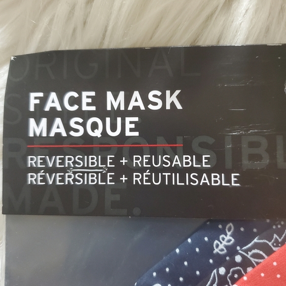 🦋5/$25 Levi's face mask - Picture 3 of 5